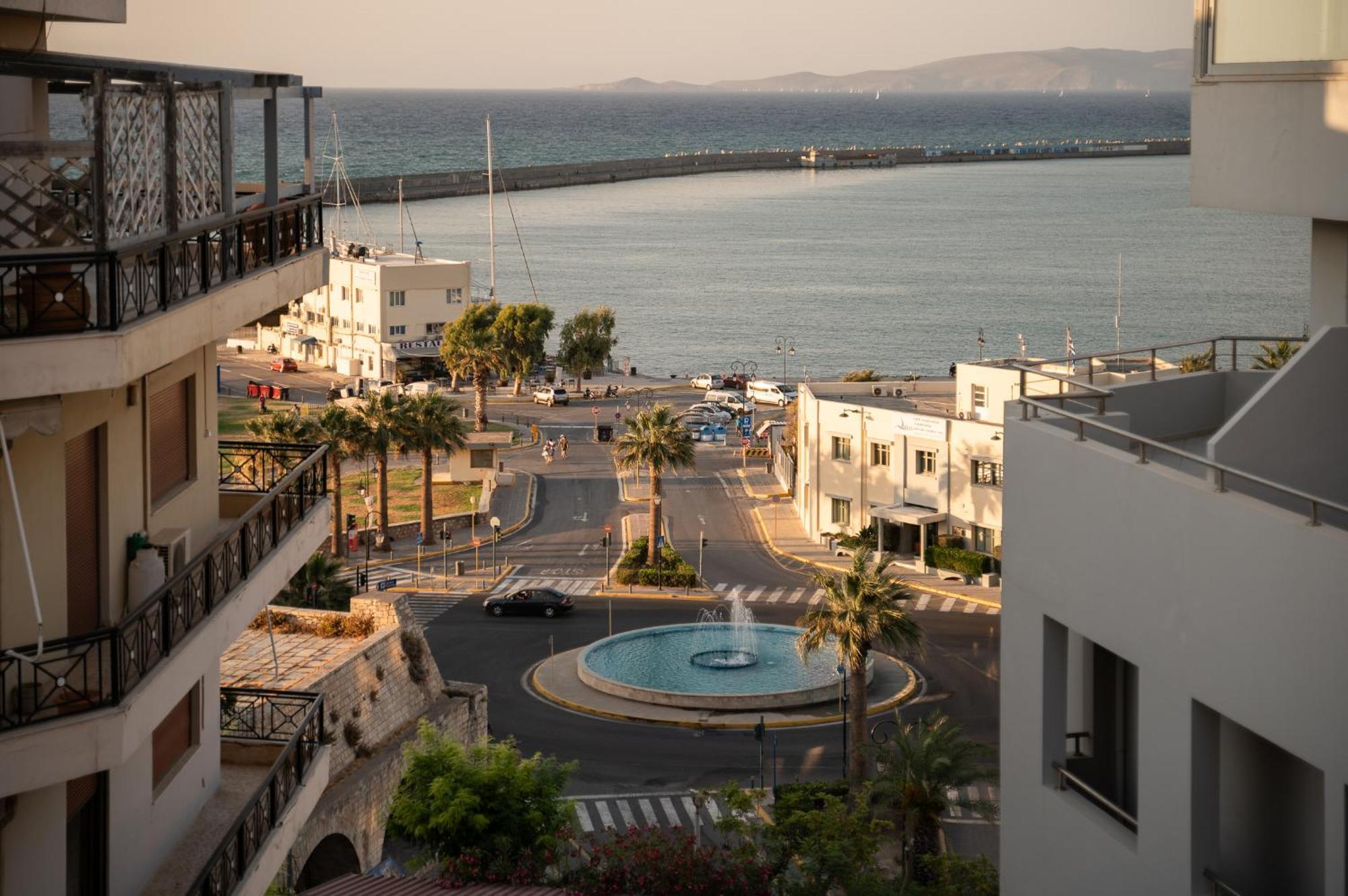 L' Horizon Luxury Living By 8Essentially Heraklion  ภายนอก รูปภาพ